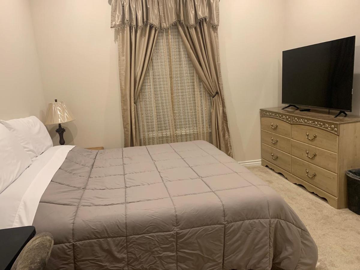 Luxhome Suites N Villa Riverside Zewnętrze zdjęcie