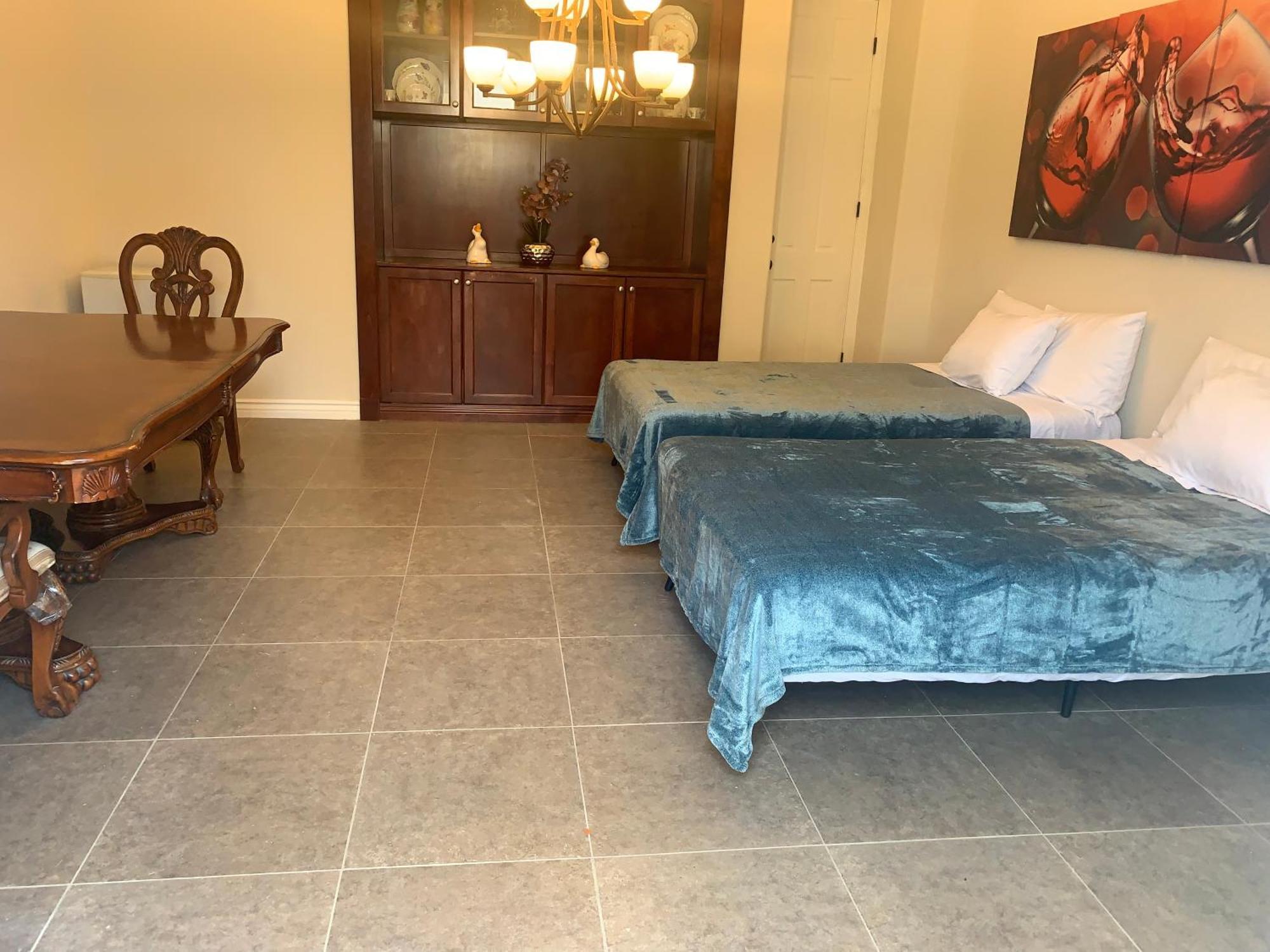Luxhome Suites N Villa Riverside Zewnętrze zdjęcie
