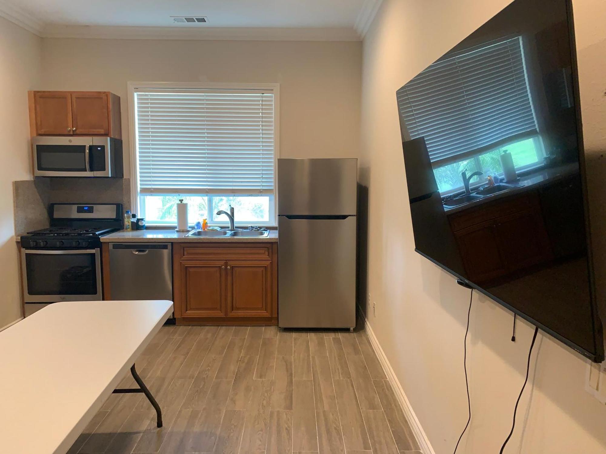 Luxhome Suites N Villa Riverside Zewnętrze zdjęcie